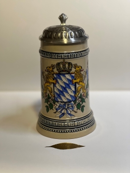 Steinkrug mit Zinndeckel Bayern Wappen