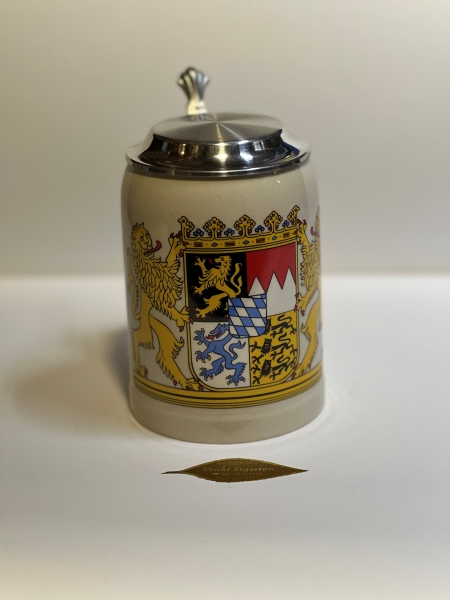 Steinkrug mit Zinndeckel Bayern Wappen